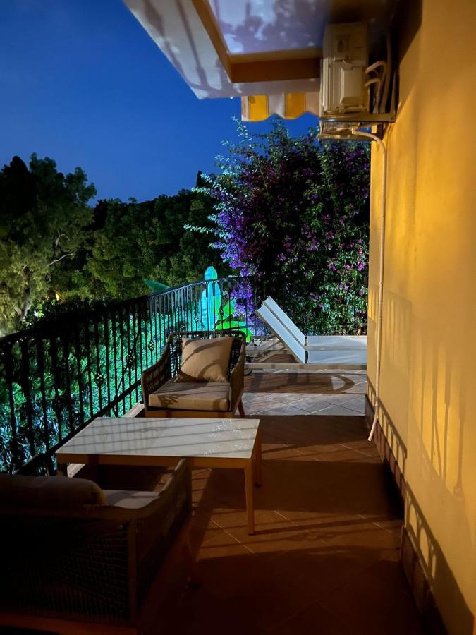 Vila Oliva Herceg Novi Buitenkant foto